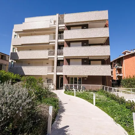 Apartman Claudia Int Q - *